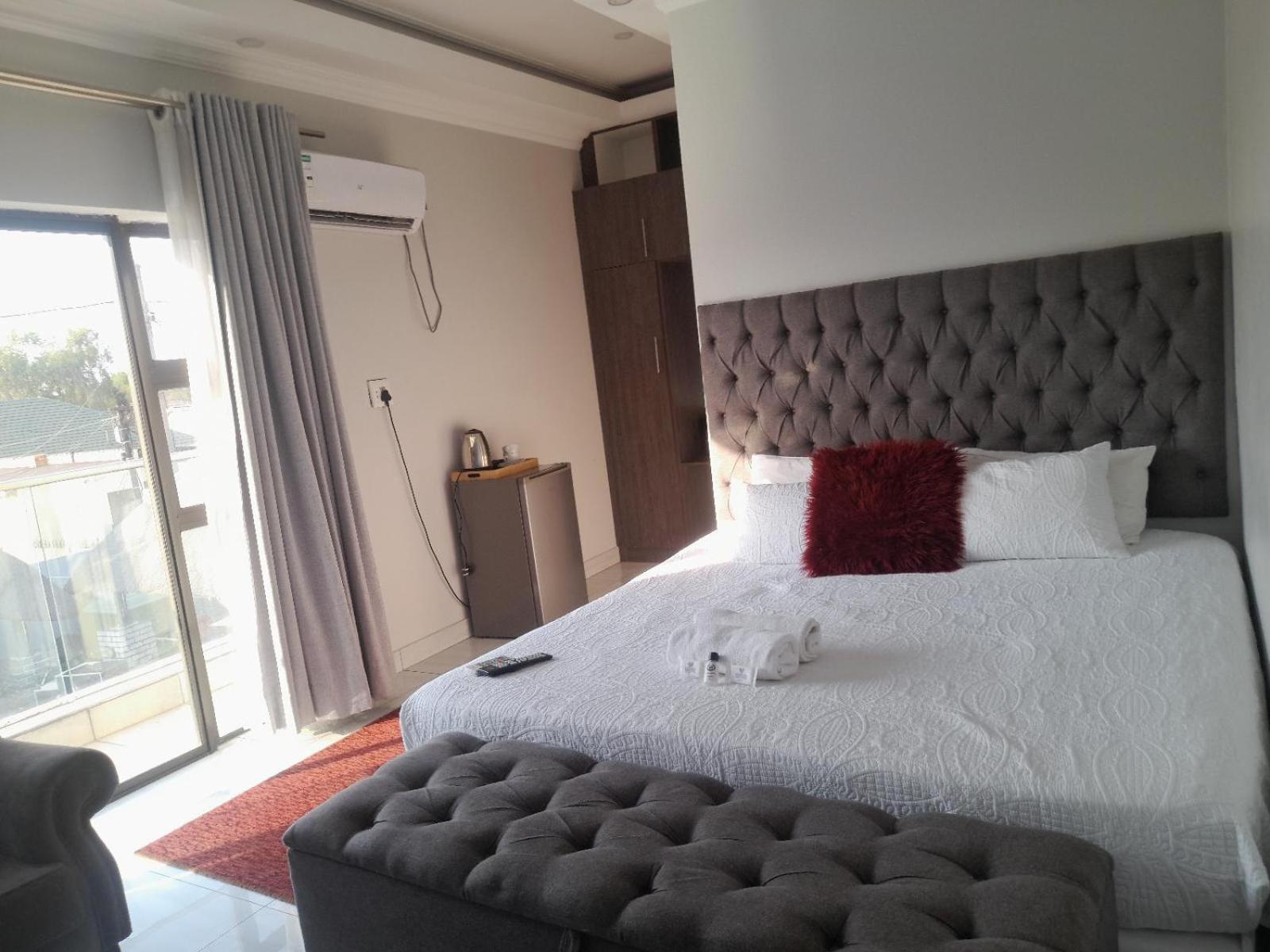 Lifestyle Lodge Hotel فيرينجنغ الغرفة الصورة