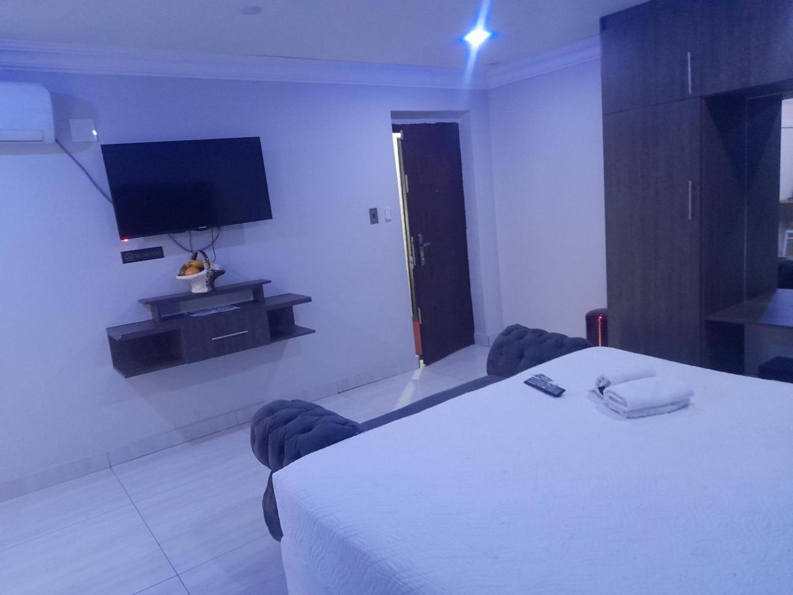 Lifestyle Lodge Hotel فيرينجنغ الغرفة الصورة