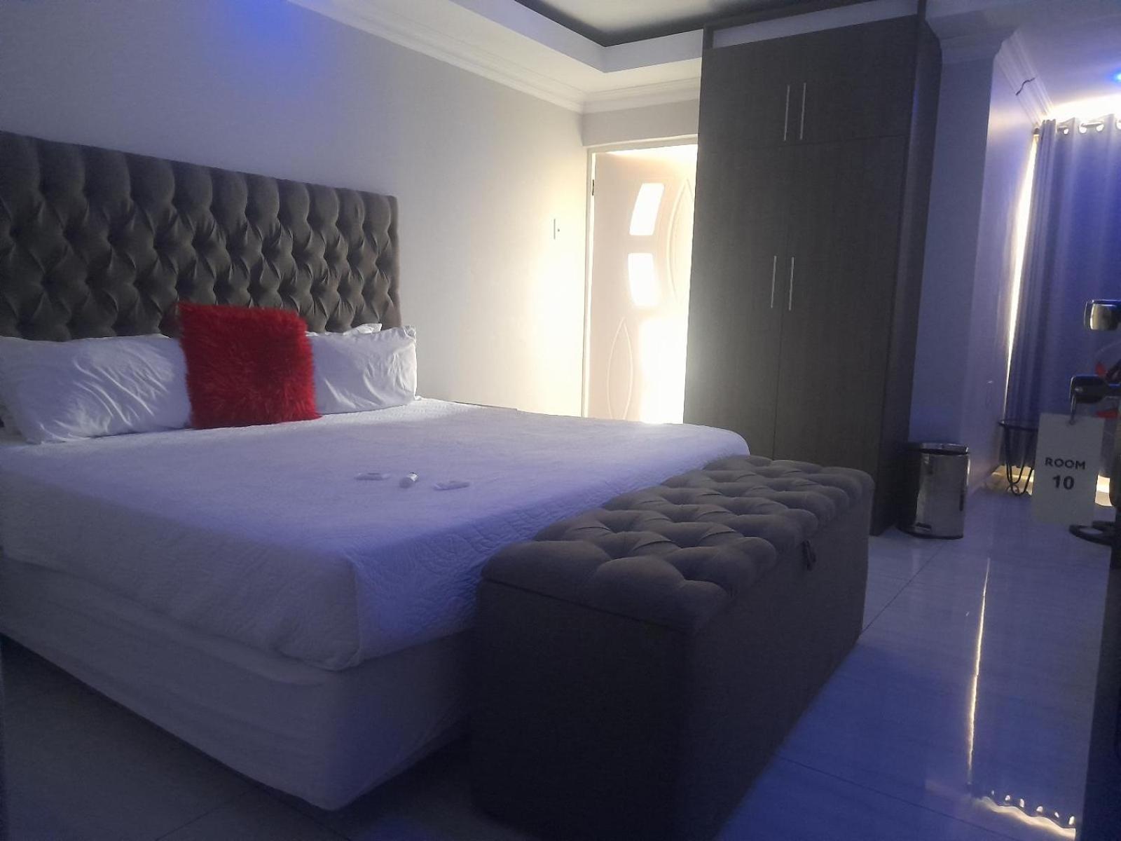 Lifestyle Lodge Hotel فيرينجنغ الغرفة الصورة