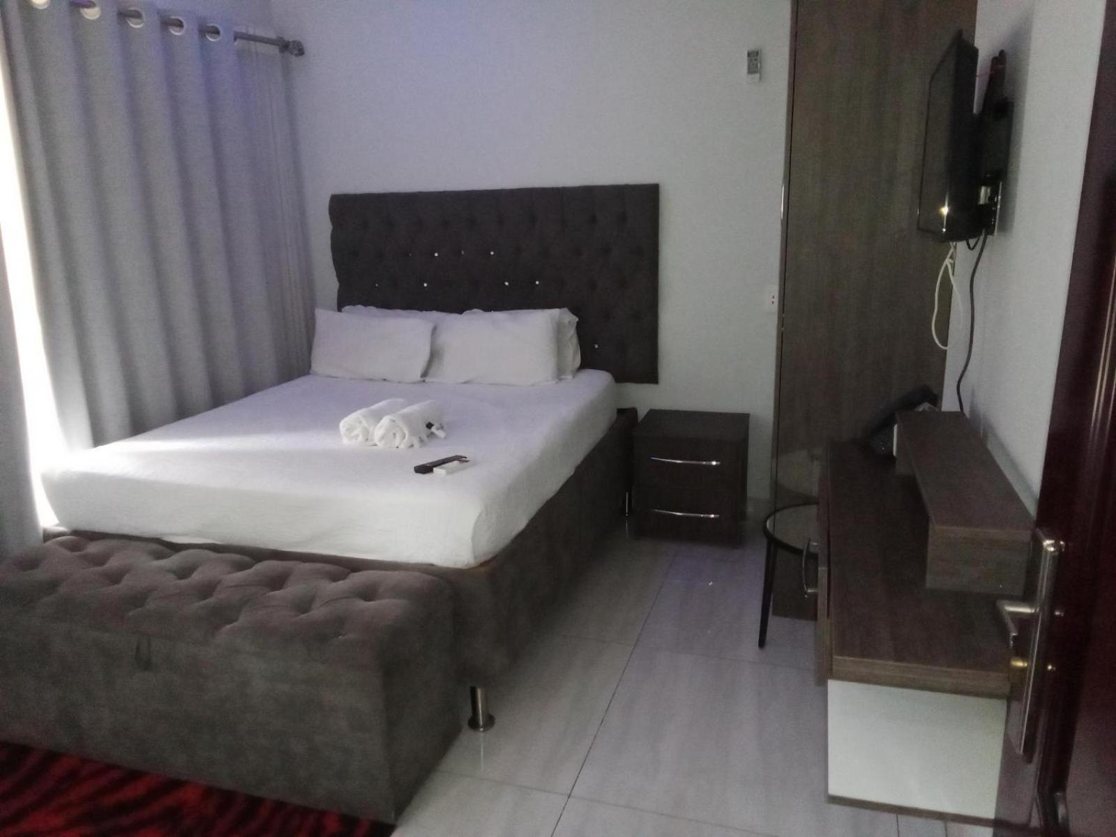 Lifestyle Lodge Hotel فيرينجنغ الغرفة الصورة