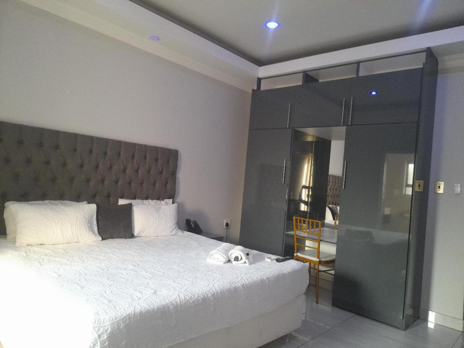 Lifestyle Lodge Hotel فيرينجنغ الغرفة الصورة